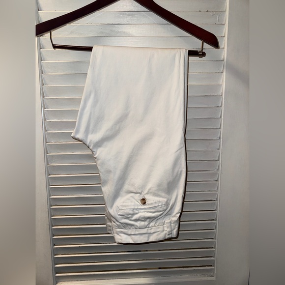 White Vineyard Vines pants - Picture 1 of 3